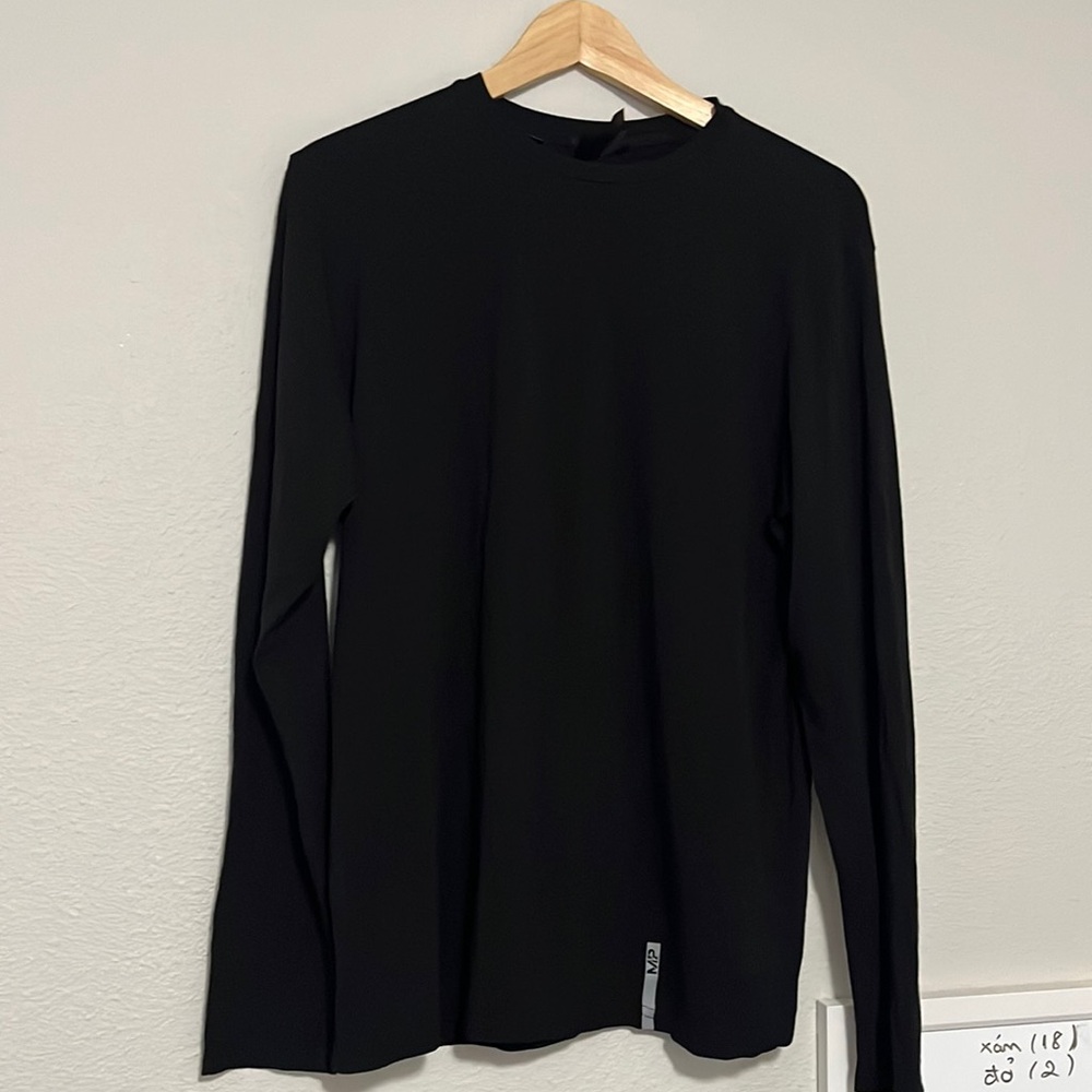 MYPROTEIN LONG SLEEVE SHIRT SIZE M